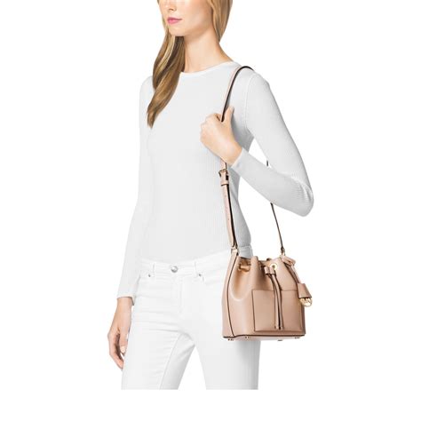 michael kors greenwich small saffiano leather bucket bag|Greenwich Small Saffiano Leather Bucket Bag .